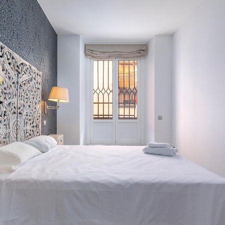 Homeabout Premium Malasana Apartment Madrid Bagian luar foto