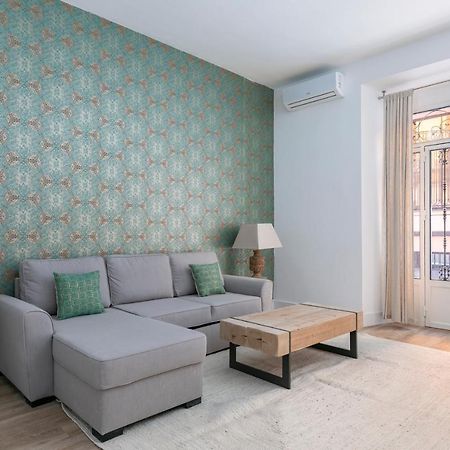 Homeabout Premium Malasana Apartment Madrid Bagian luar foto